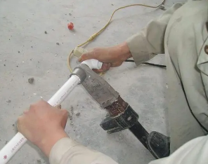 临清漏水维修电话